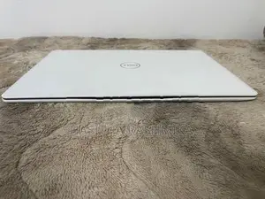 Dell Inspiron 3581 Laptop