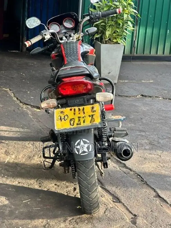 Bajaj Discover 2010