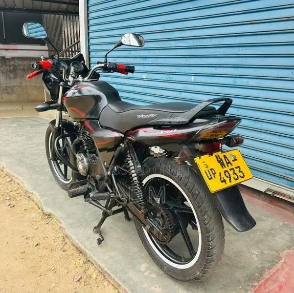 Bajaj Discover 2010