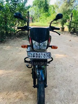 Bajaj Platina 100 ES 2013