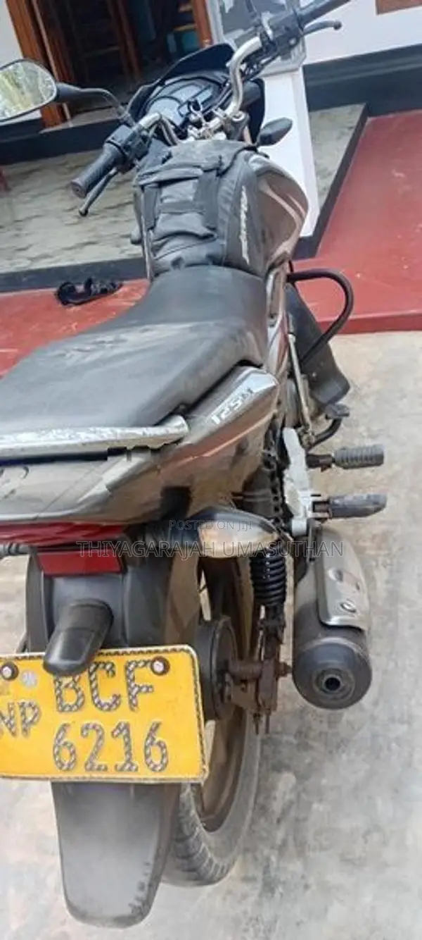 Bajaj Discover 125 2015