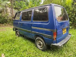 Suzuki Omni 1998