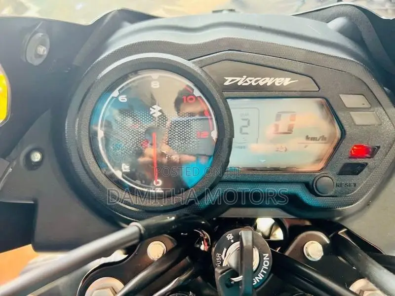 Bajaj Discover 125 2026