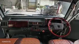 Mazda Brawny 1993