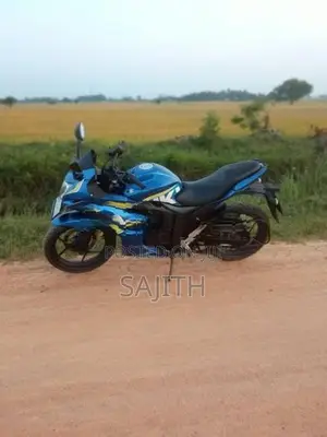 Suzuki Gixxer 2016