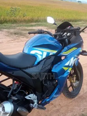 Suzuki Gixxer 2016