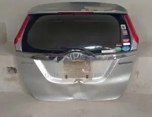 Honda Fit Hybrid GP 5 Rear Door