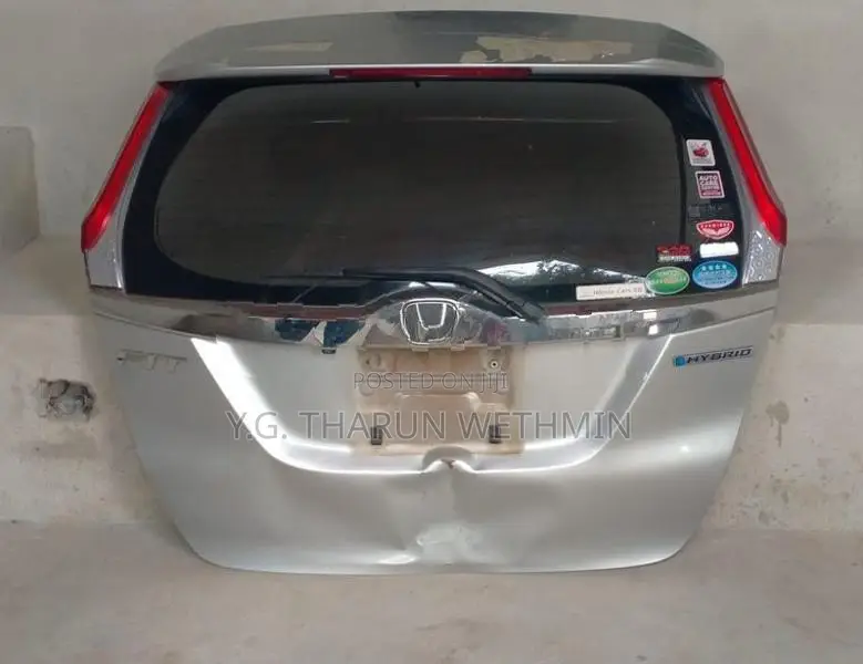 Honda Fit Hybrid GP 5 Rear Door