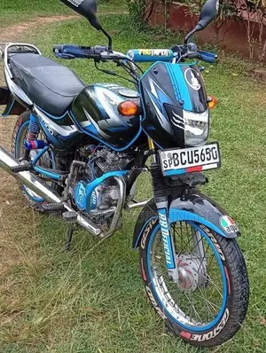 Bajaj CT100 2015