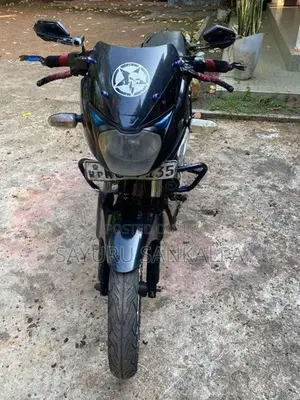 Bajaj Pulsar 180 2010