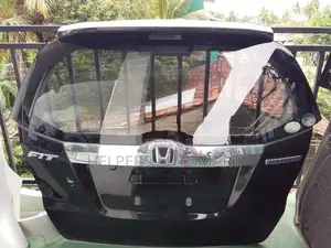 Honda Fit Gp1 Dickey Door
