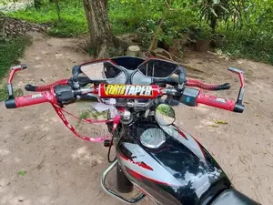 Bajaj CT100 2006