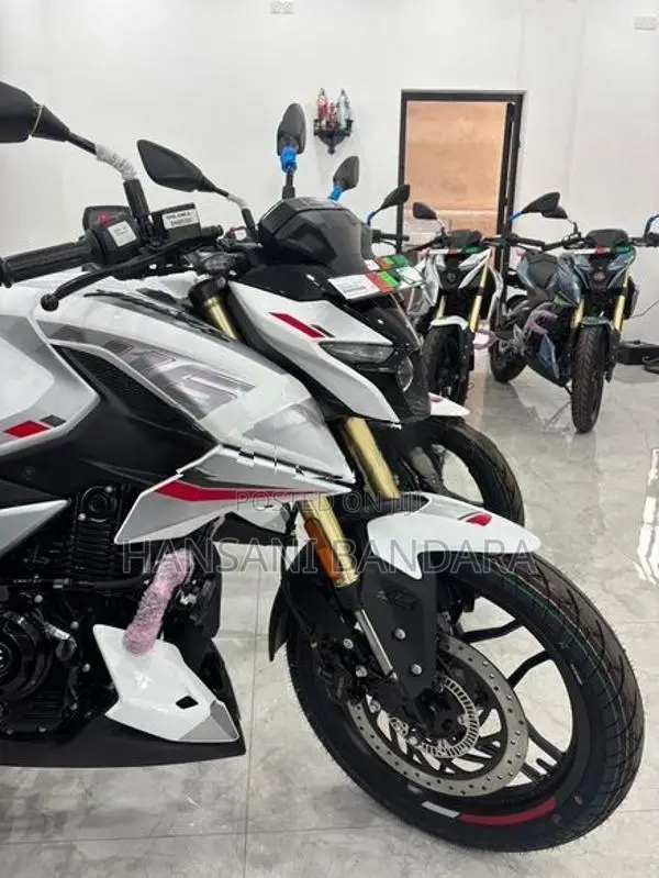 Bajaj Pulsar N160 Brand New Premium 2026