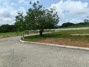 Land Plots Sale in Nawala