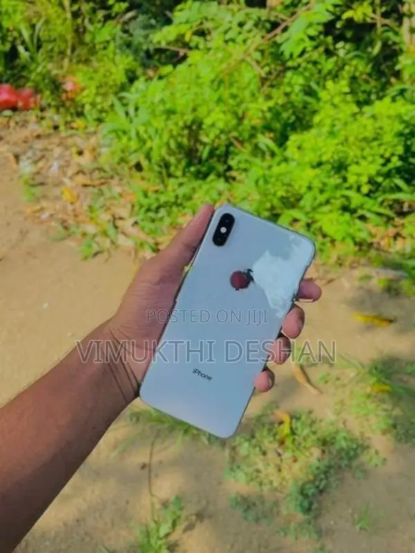 Apple iPhone XS Max (Used)