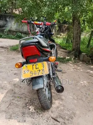 Bajaj CT100 2006