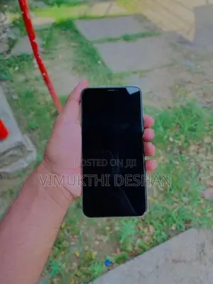 Apple iPhone XS Max (Used)