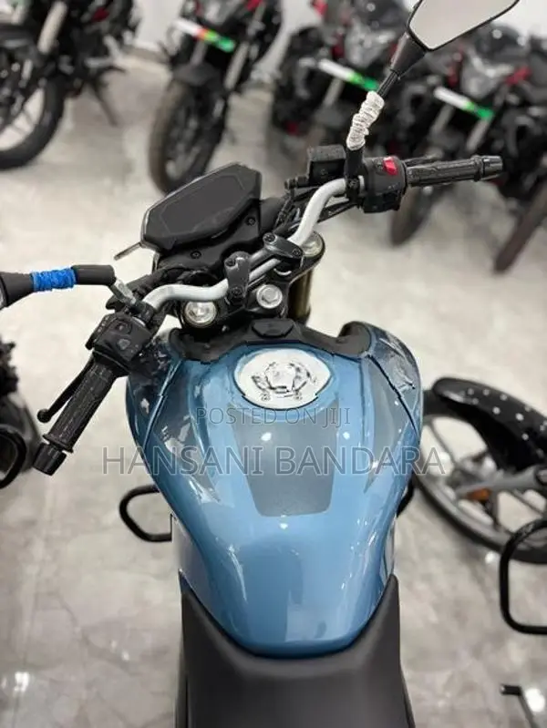 Bajaj Pulsar N160 Brand New Premium 2026