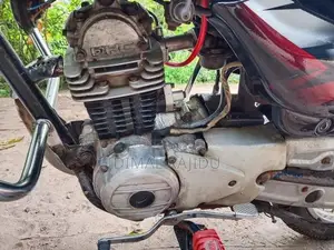 Bajaj CT100 2006