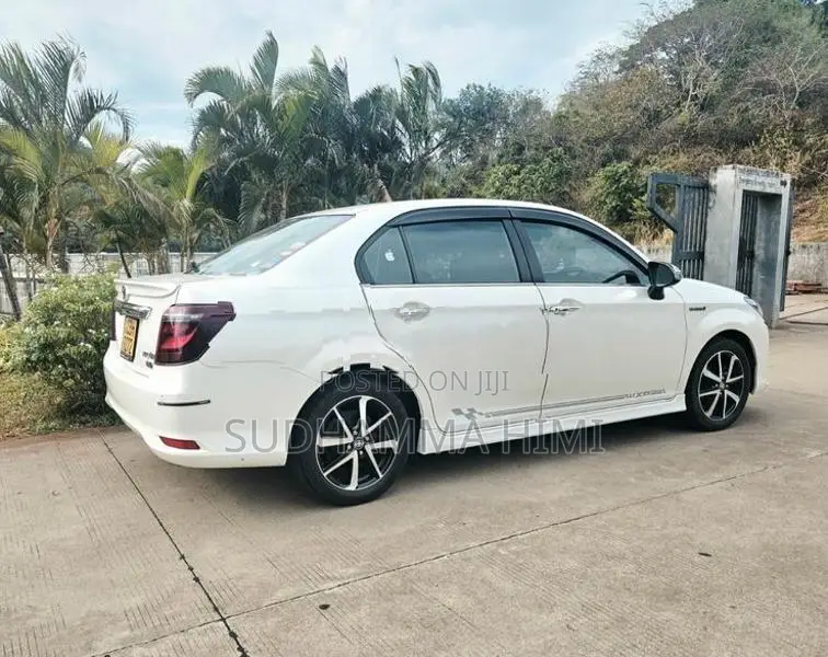 Toyota Axio 2019