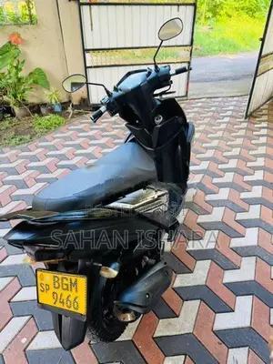 Yamaha Ray ZR Dark Night 2018