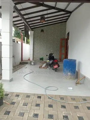 Kesbawa Brand New House for Sale
