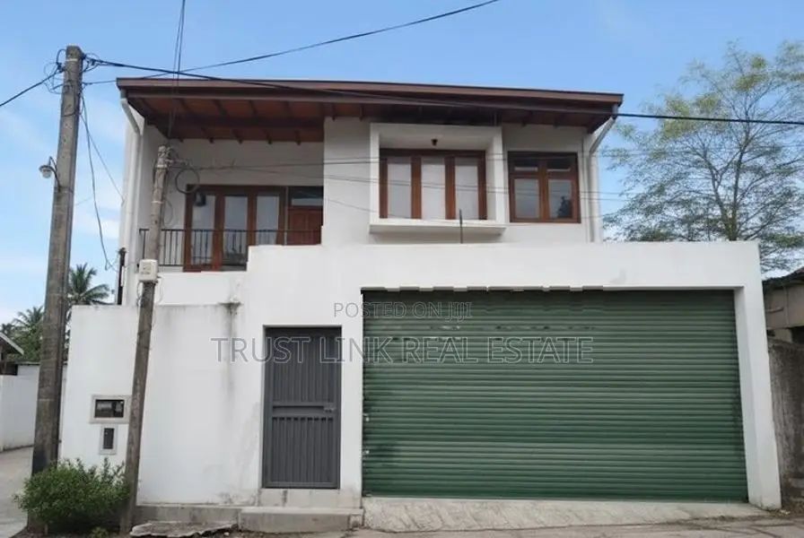 House for Sale in Wattala