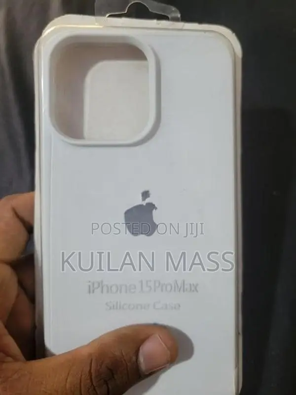 Apple iPhone 15 Pro Max Silicone Cover