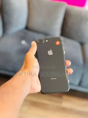 Apple iPhone 8 Plus 128GB (Used)