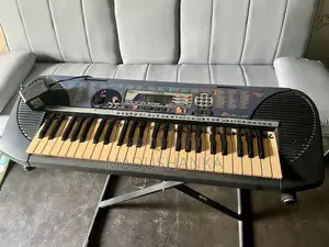 Yamaha PSR 140 Keyboard