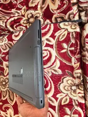 HP 250 G7 Laptop