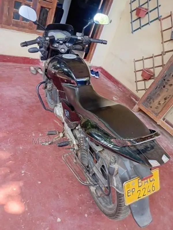Bajaj Pulsar 150 2013