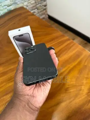 Apple iPhone 15 Pro Max 512GB (Used)