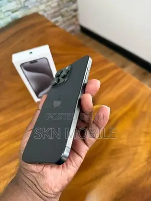 Apple iPhone 15 Pro Max 512GB (Used)