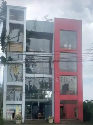 Nawagamuwa - Commercial Building for Sale