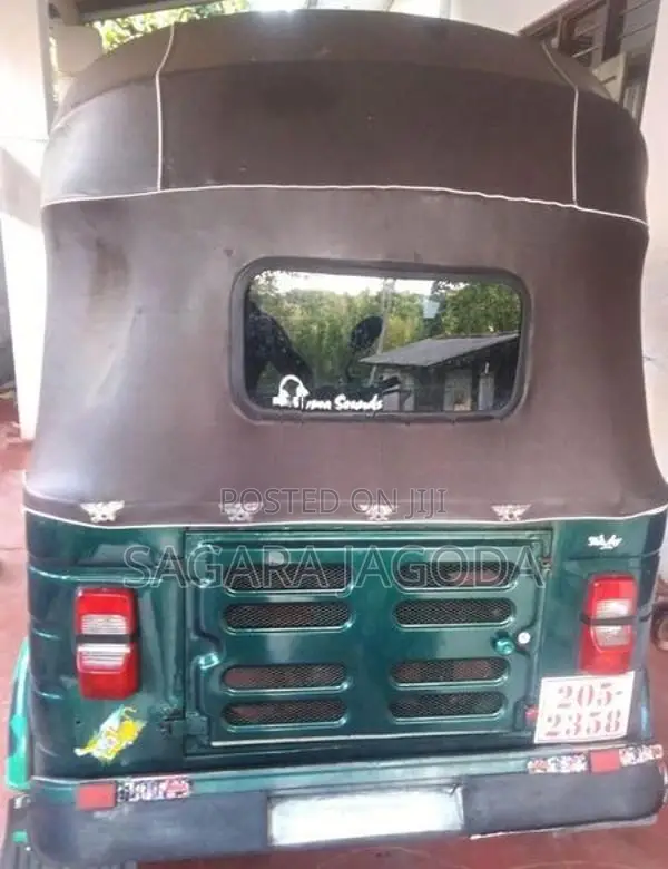 Bajaj RE 1998