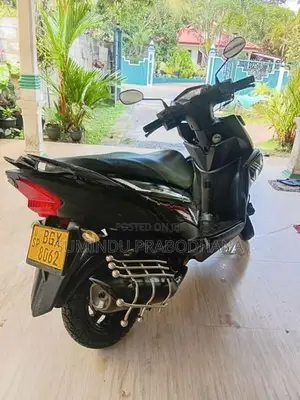 Yamaha Ray ZR 2018