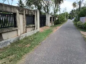 26.6 Perch Land for Sale in Negombo