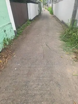 Land for Sale in Wattala
