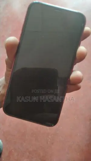 Apple iPhone 11 (Used)