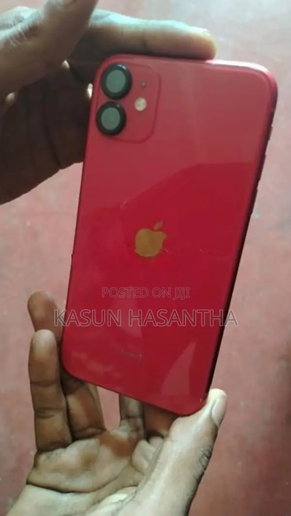 Apple iPhone 11 (Used)