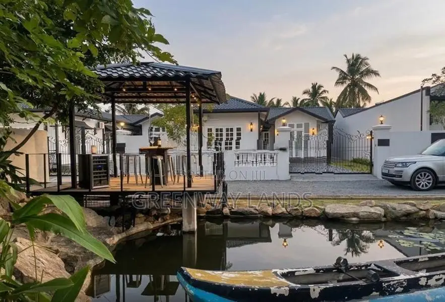 Aarya Residencies House, Muttettugala, Kurunegala