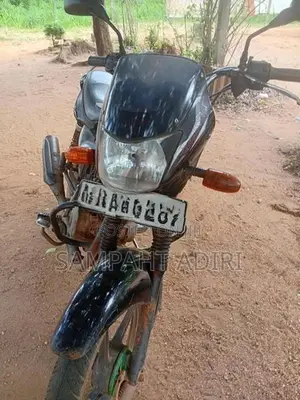 Bajaj Platina 2013