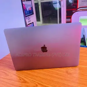 Apple MacBook Pro 2019 i9 (16GB RAM 1TB SSD) 16''