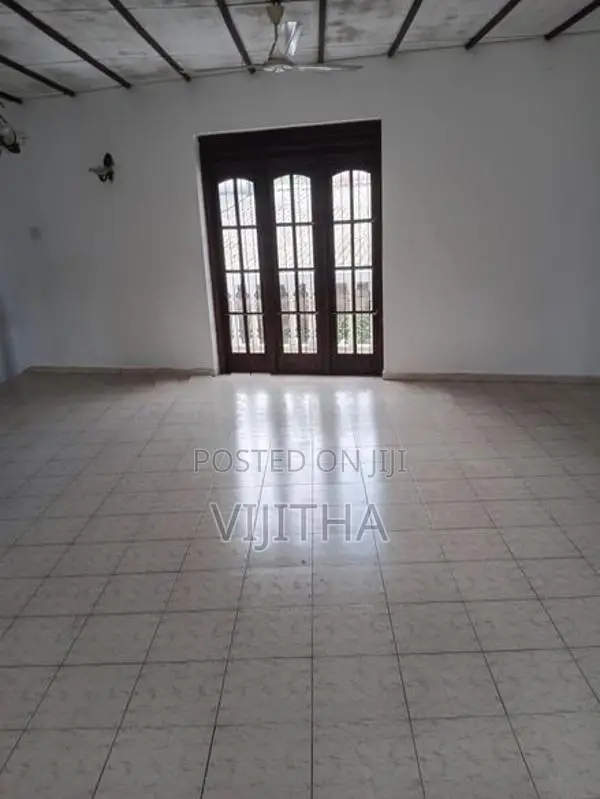 Two Storey House for Rent Maharagama