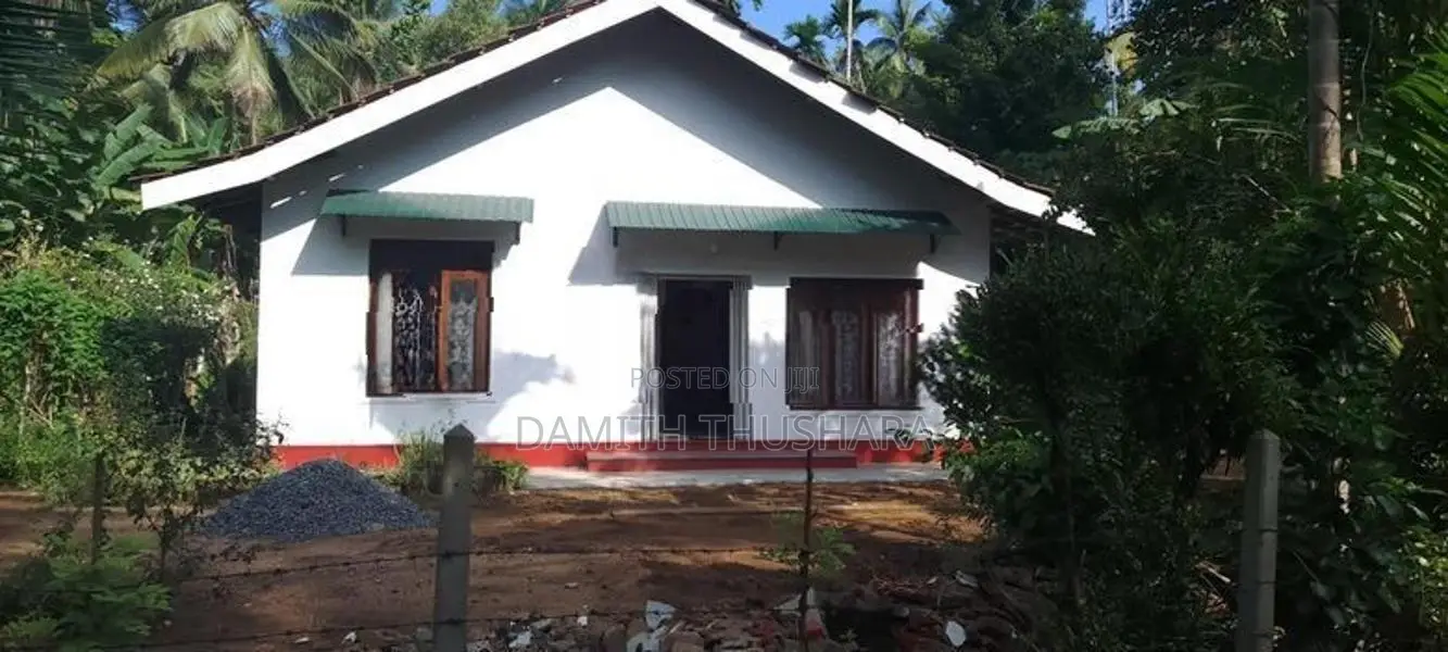 House in For Sale Danowita