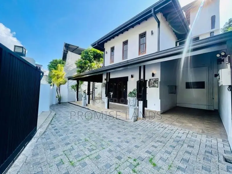 Beautiful Luxury House for Sale in Wattala