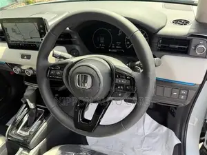 Honda Vezel Z Play Black top 2026