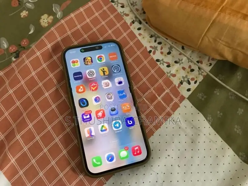 Apple iPhone 16 Pro Max 1TB (Used)