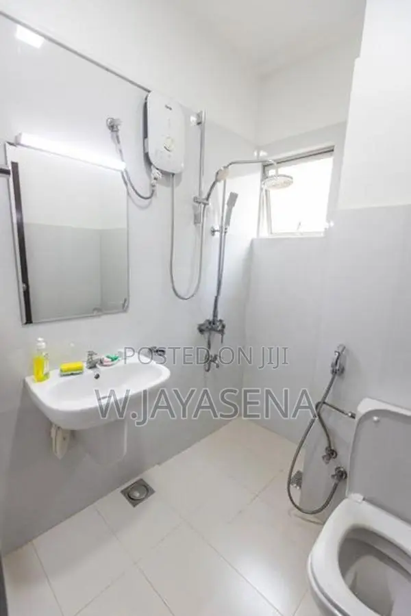 2BR Apartment for Sale Green Valley Residencies Athurugiriya